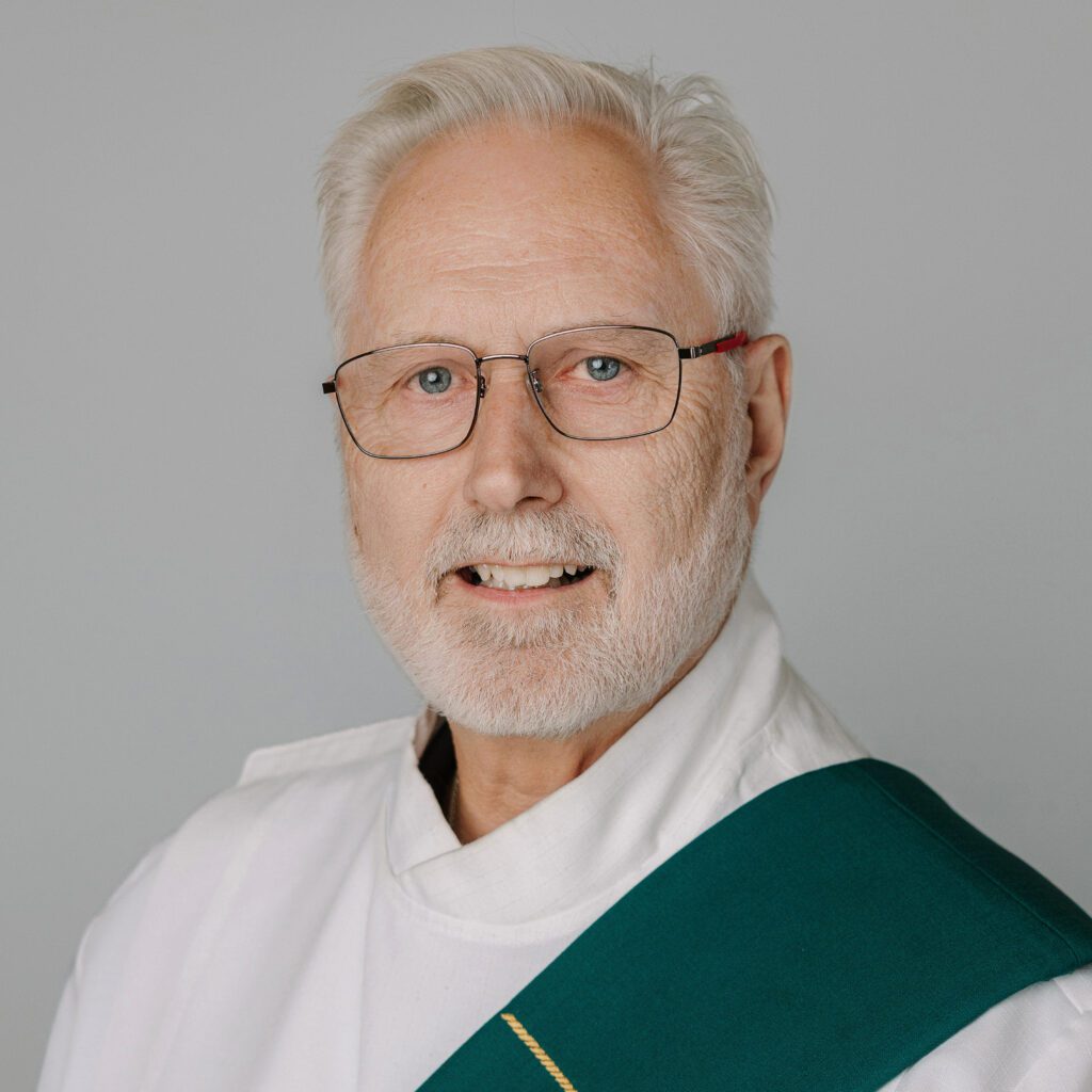 staff-image