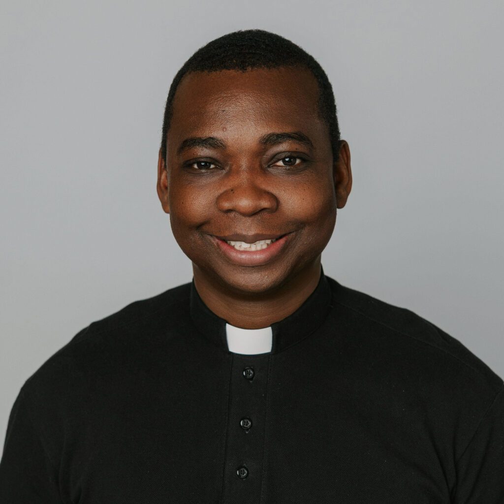 staff-image