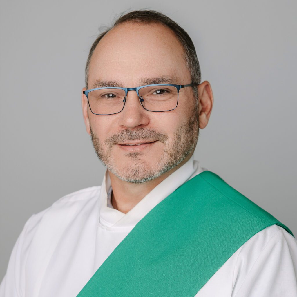 staff-image