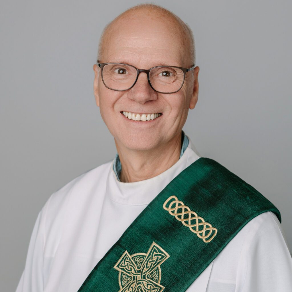 staff-image