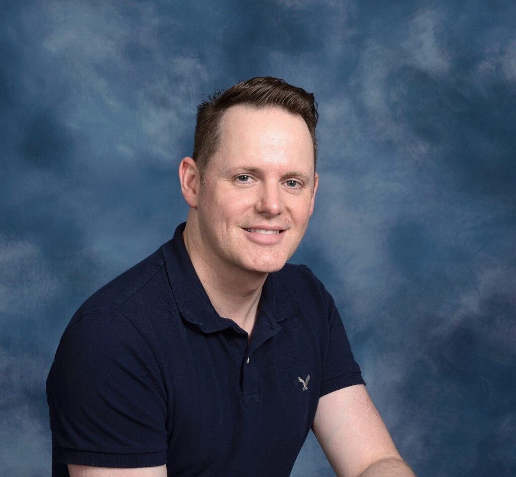 staff-image