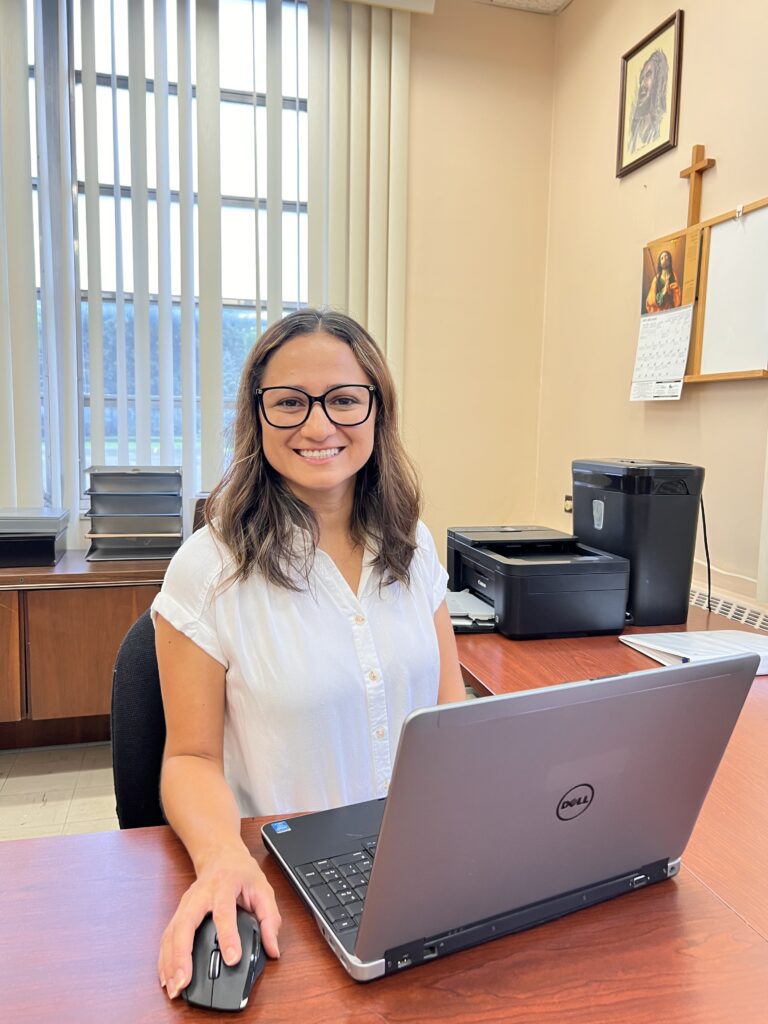 staff-image