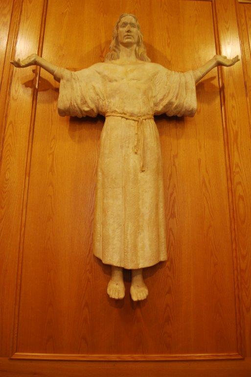 The Risen Jesus, Sculpture by Deane Keller