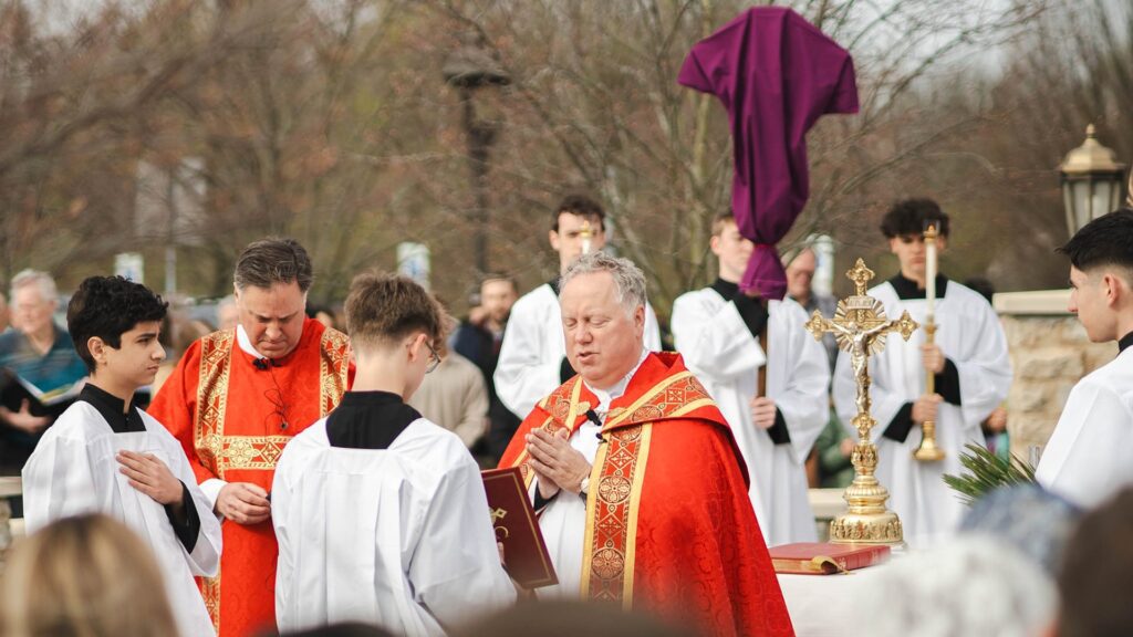 Set Apart: The Invitation of Holy Week