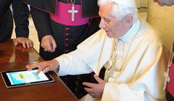 pope_tweets