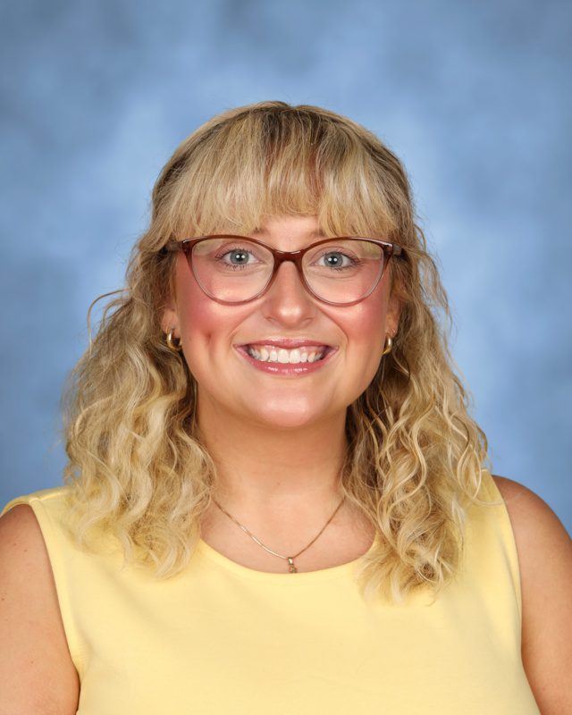 Ms. Anna Dorflinger : Academy ELA & Literature