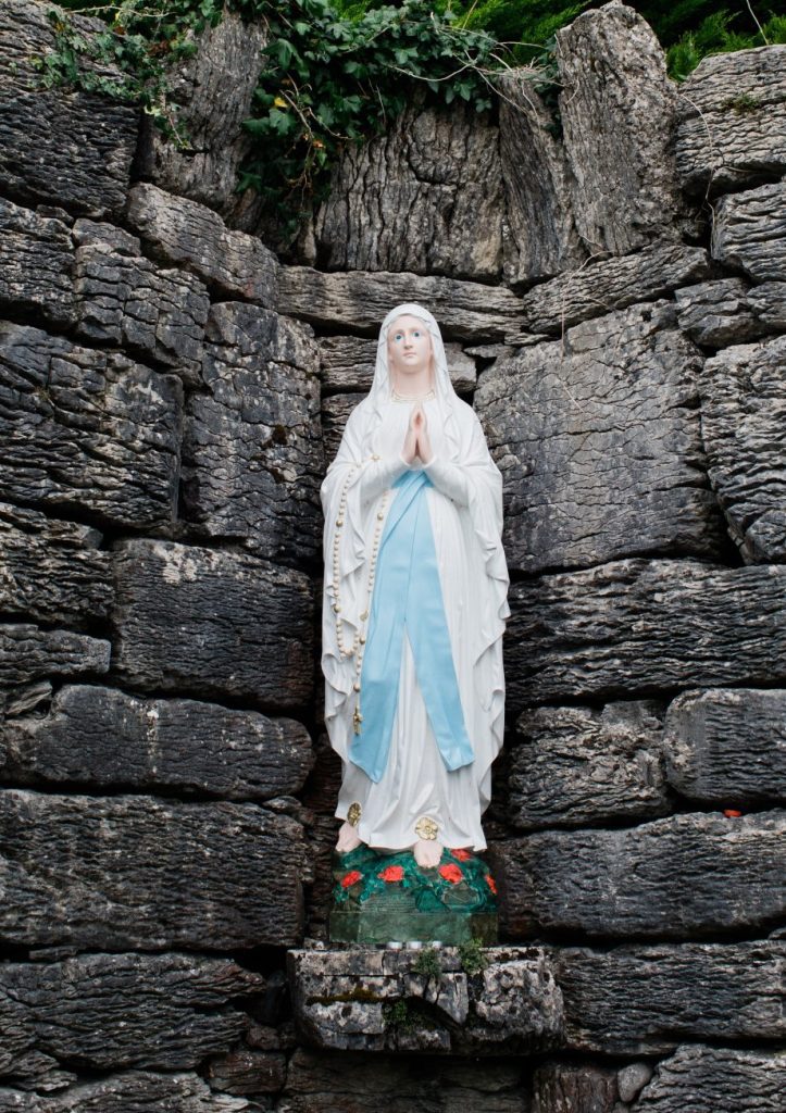 Mary 4