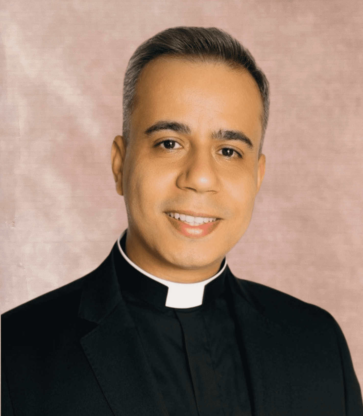 Father Thiago Gomes : Parochial Vicar/Chaplain to the Atlanta Brazilian Community