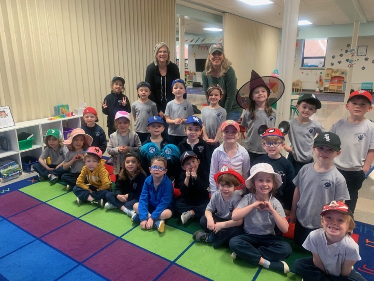 hat tuesday 4s1
