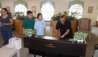 9Okjug0OczpHNYuyGdO3eI7-WD7SGYVPmIPA9iJo43s,sW3ocWKR3r3OWQdI-LDN0Ja0fJZEN99HVbCjBTorDto[1]