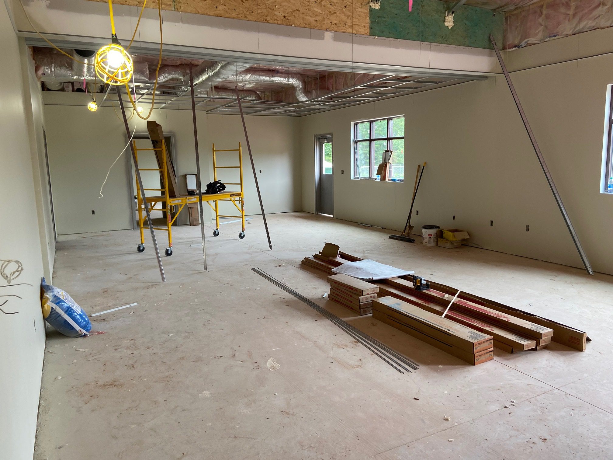 0520 F and G AH