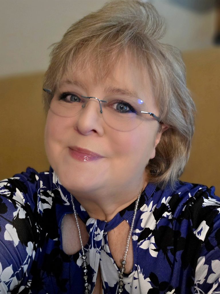 Dawn Leach: Communications