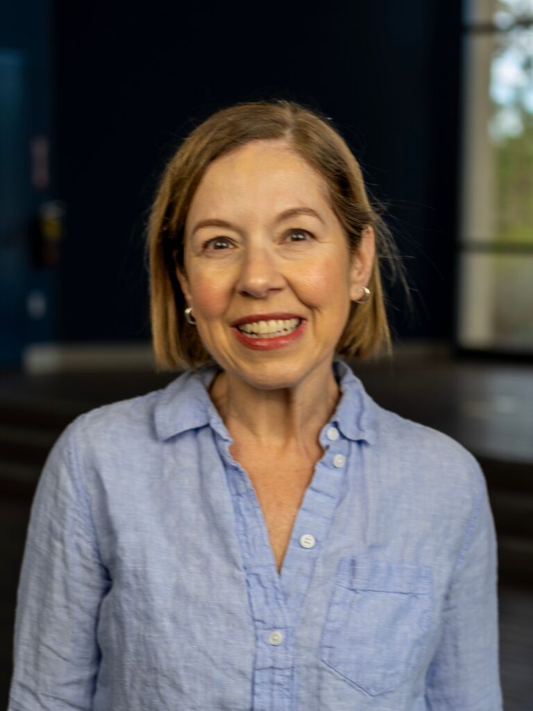 Maryalice Morris: Registrar
