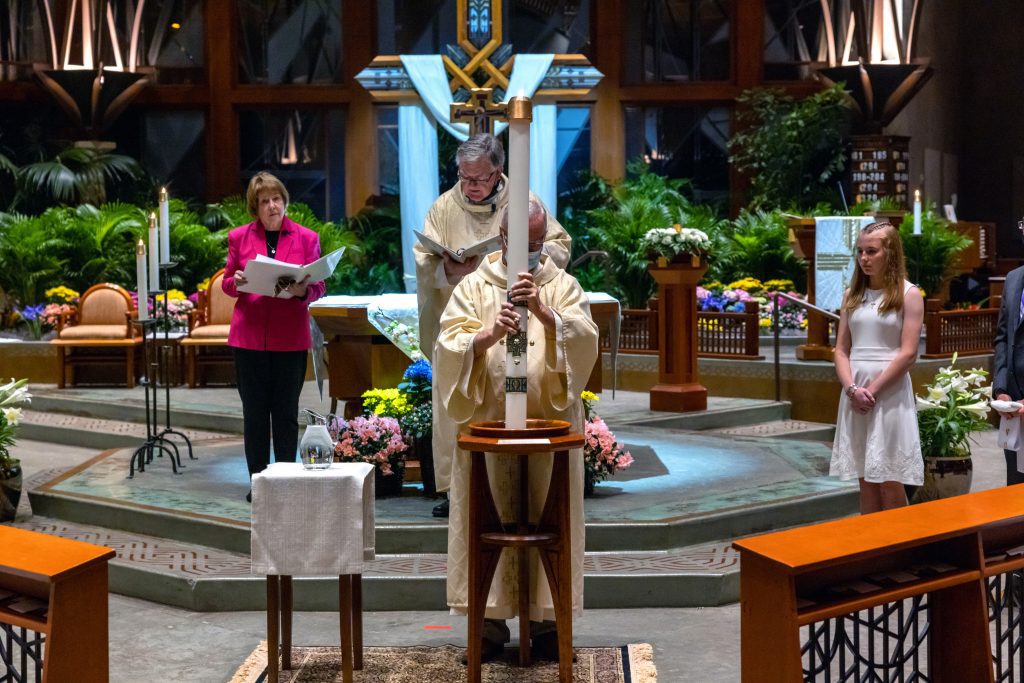 2021 Easter Vigil-9348