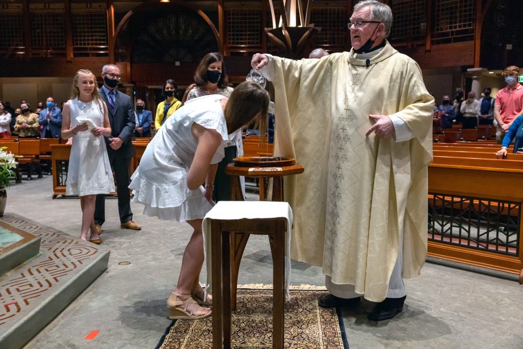 2021 Easter Vigil-9360