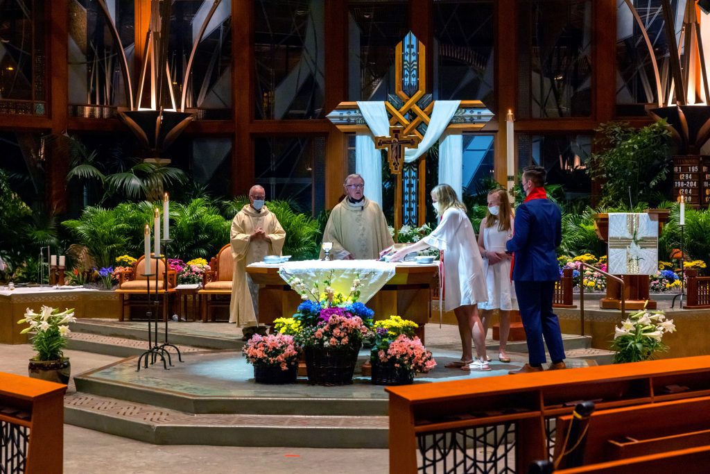 2021 Easter Vigil-9408