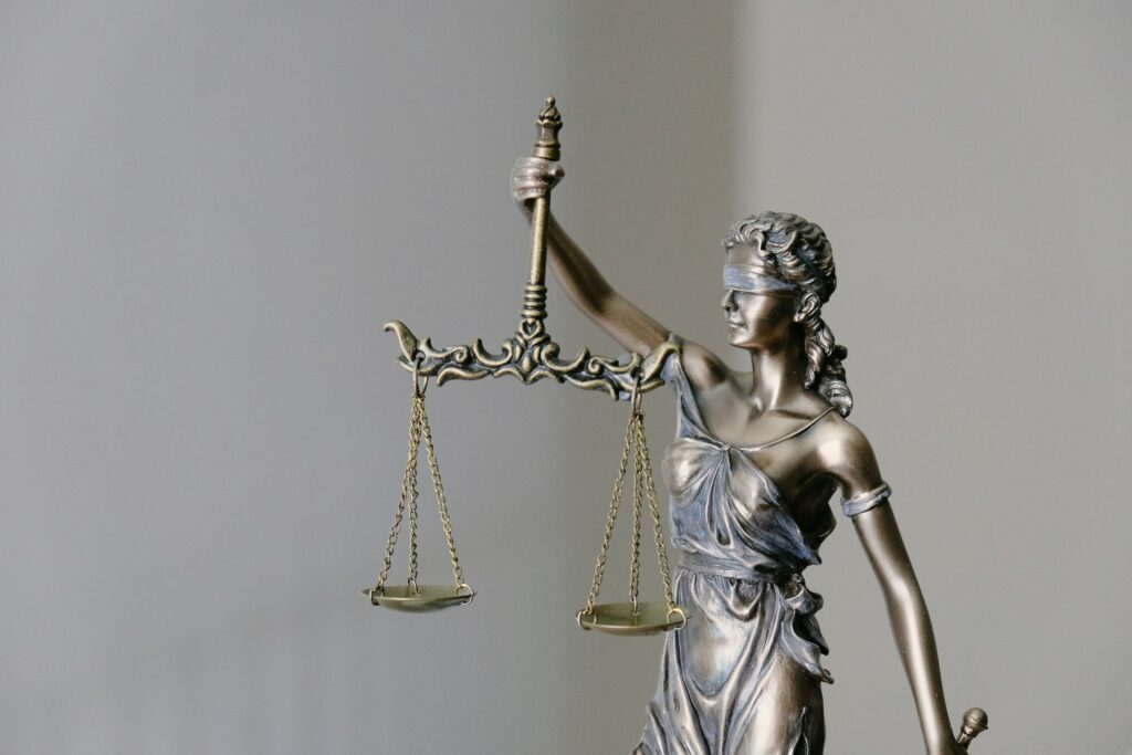 Learning not to Judge