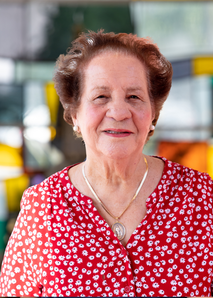 Clara A. Mesa: Volunteer